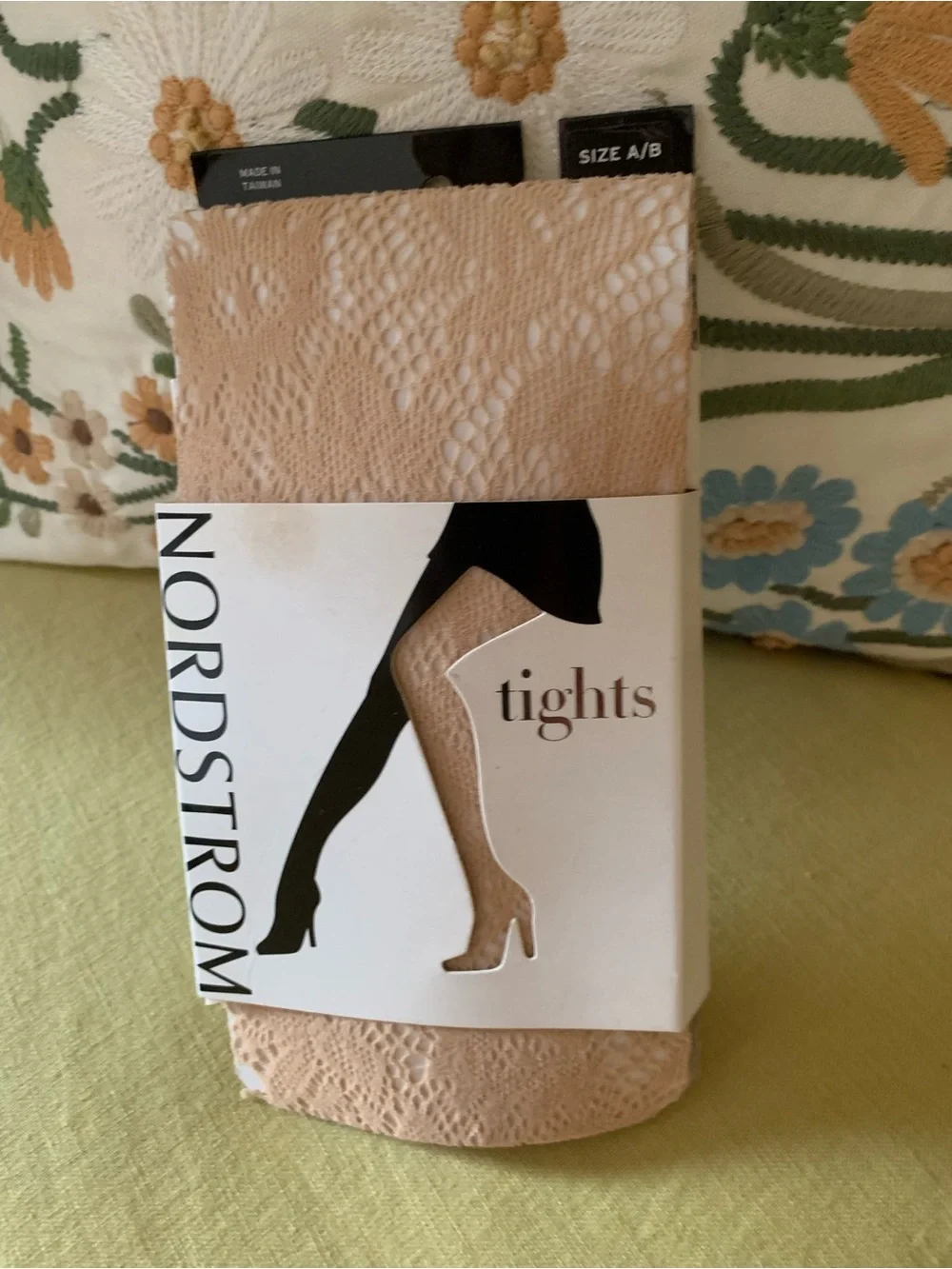 Nordstrom nwt beige